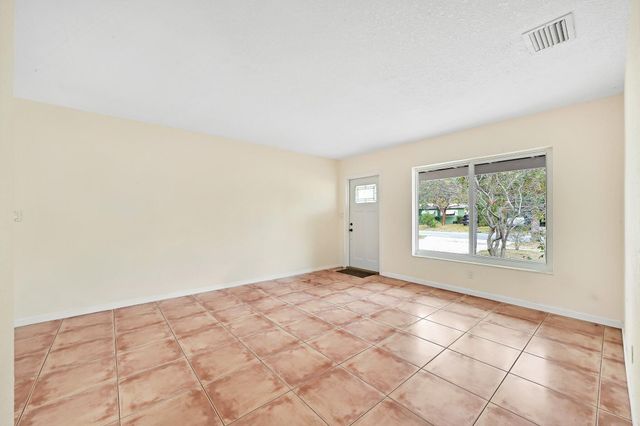 1101 SW 1st Avenue, Pompano Beach, FL 33060