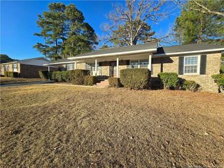 409 Glen Canyon Drive, Fayetteville, NC 28303