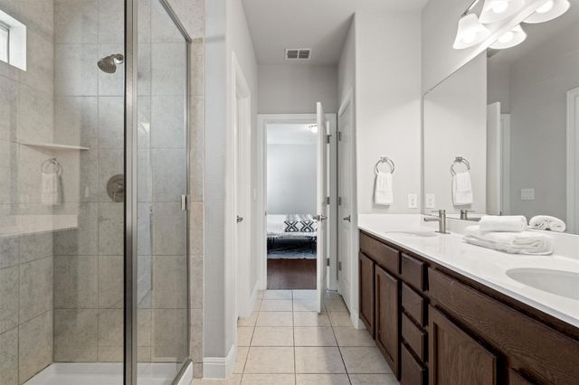 12900 Michelangelo ST 401, Austin, TX 78729