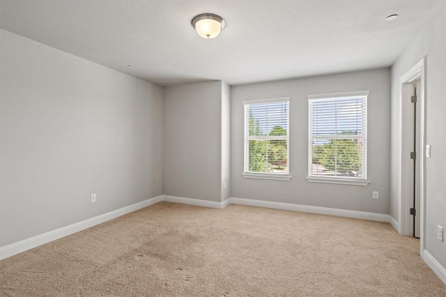 12900 Michelangelo ST 401, Austin, TX 78729