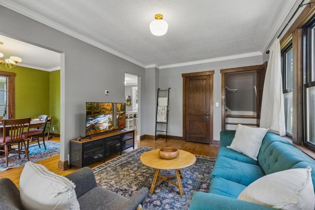 1419 Randolph Avenue, Saint Paul, MN 55105