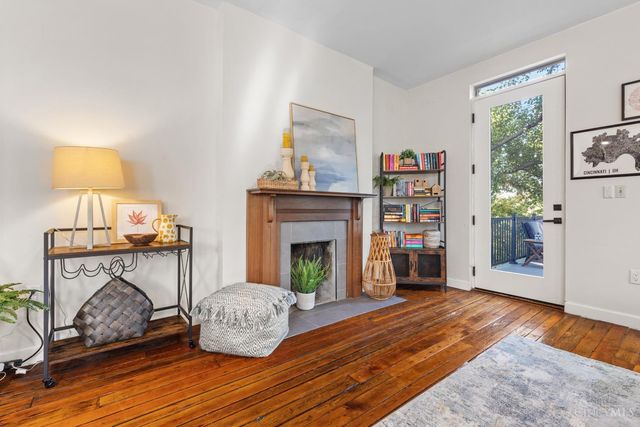 1716 Highland Avenue, Cincinnati, OH 45202