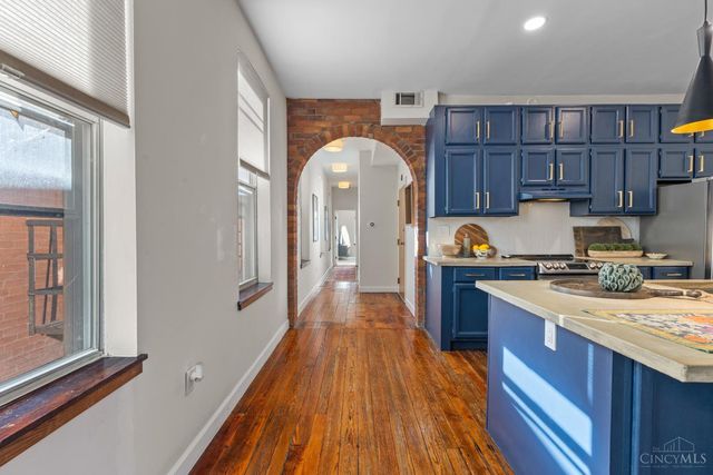 1716 Highland Avenue, Cincinnati, OH 45202