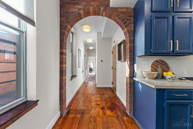 1716 Highland Avenue, Cincinnati, OH 45202