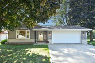 171 Maple STREET, Grafton, WI 53024
