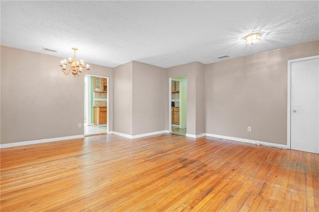 705 Stanton Road, Mobile, AL 36617