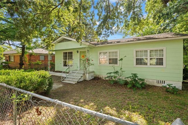 705 Stanton Road, Mobile, AL 36617