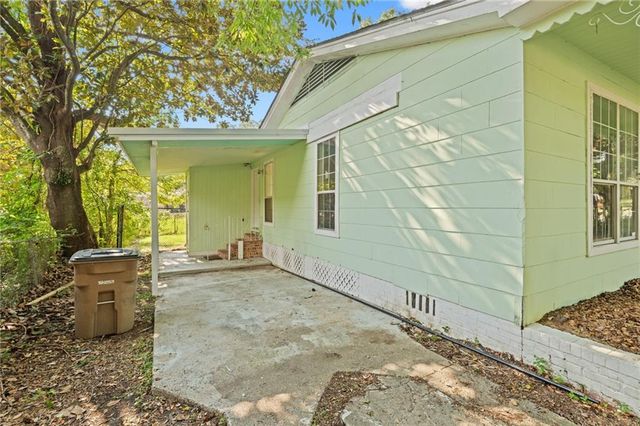 705 Stanton Road, Mobile, AL 36617