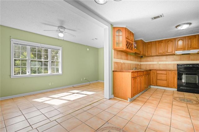 705 Stanton Road, Mobile, AL 36617