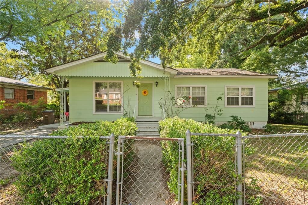 705 Stanton Road, Mobile, AL 36617
