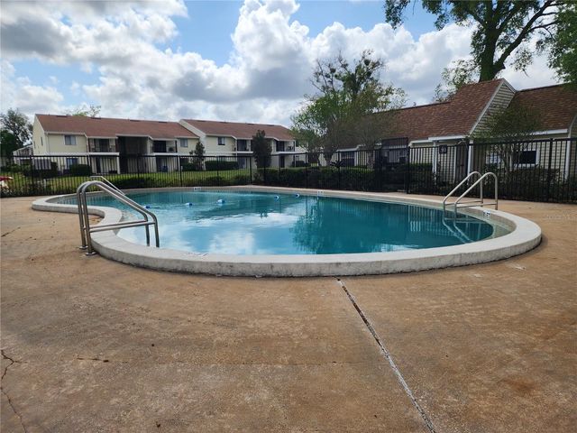 310 CHEROKEE COURT F, Altamonte Springs, FL 32701