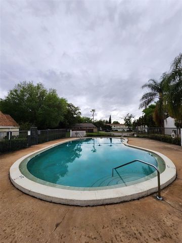 310 CHEROKEE COURT F, Altamonte Springs, FL 32701