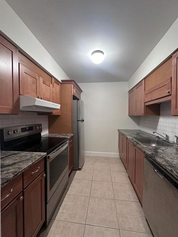 310 CHEROKEE COURT F, Altamonte Springs, FL 32701