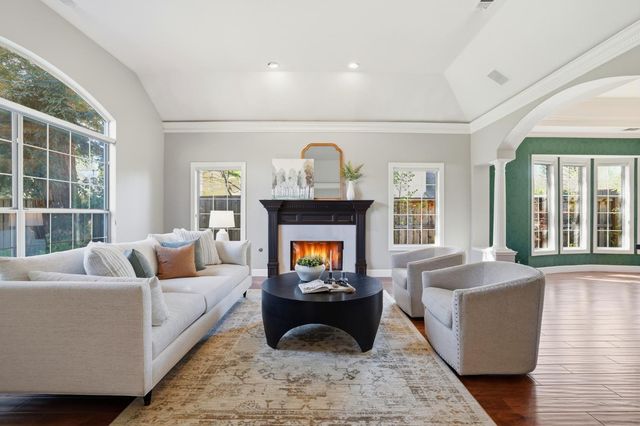 4330 Hale Ranch Ln, Fair Oaks, CA 95628