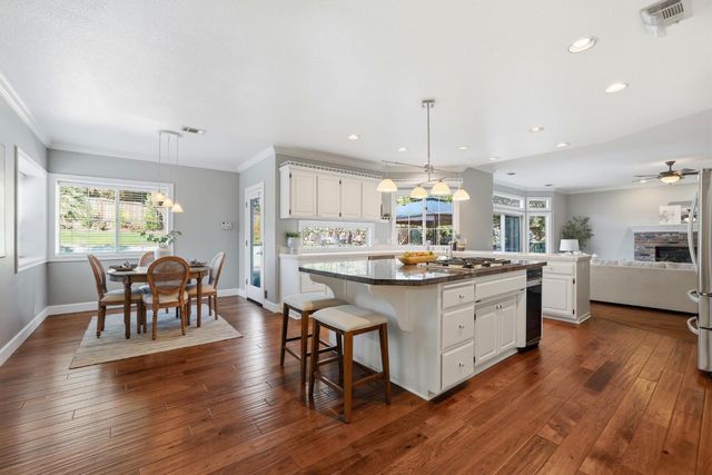 4330 Hale Ranch Ln, Fair Oaks, CA 95628