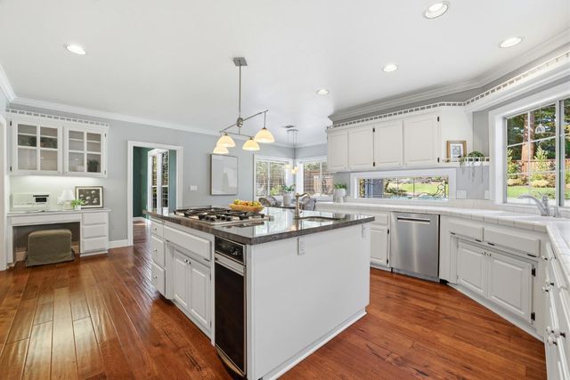 4330 Hale Ranch Ln, Fair Oaks, CA 95628