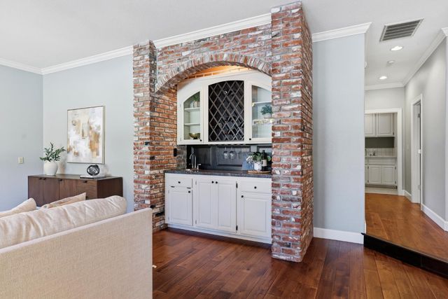 4330 Hale Ranch Ln, Fair Oaks, CA 95628