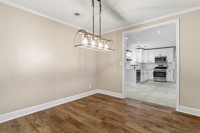 153 Colemans Bluff Drive, Woodstock, GA 30188