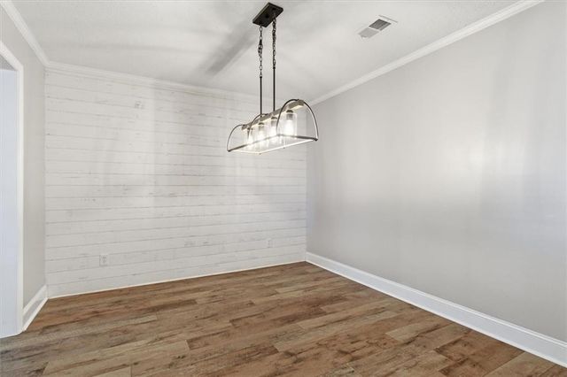 153 Colemans Bluff Drive, Woodstock, GA 30188