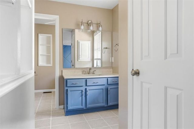 153 Colemans Bluff Drive, Woodstock, GA 30188