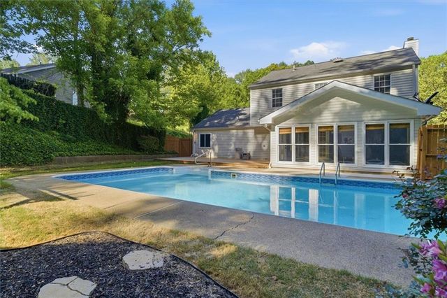 153 Colemans Bluff Drive, Woodstock, GA 30188