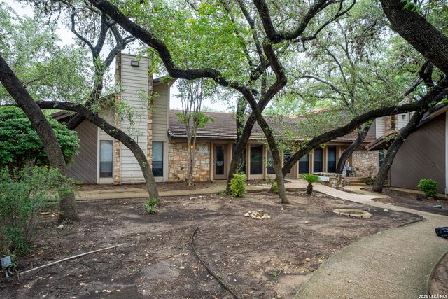 8004 West Ave, San Antonio, TX 78213