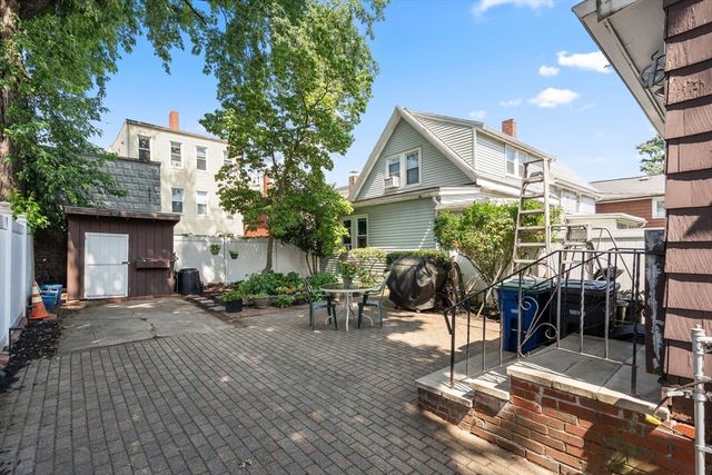 31 Everett Ave, Somerville, MA 02145