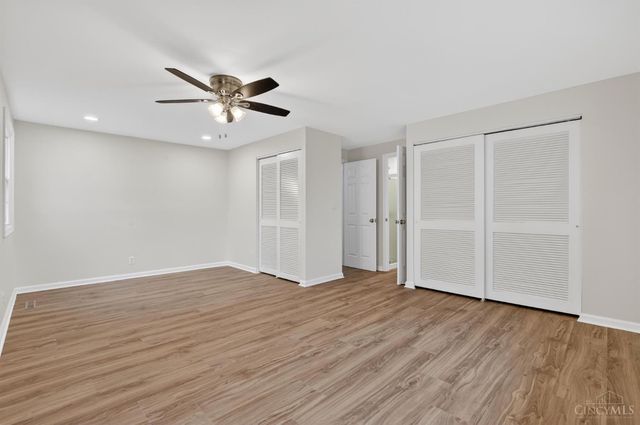 694 Park Avenue, Springdale, OH 45246