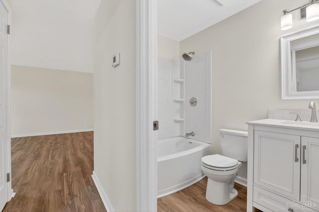 694 Park Avenue, Springdale, OH 45246