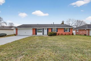 694 Park Avenue, Springdale, OH 45246