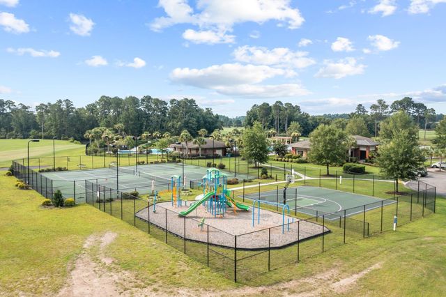 1838 Wood Stork Dr., Conway, SC 29526