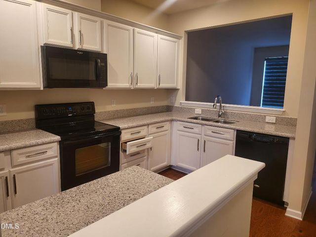 100 Stratford Lakes Drive Unit 265, Durham, NC 27713