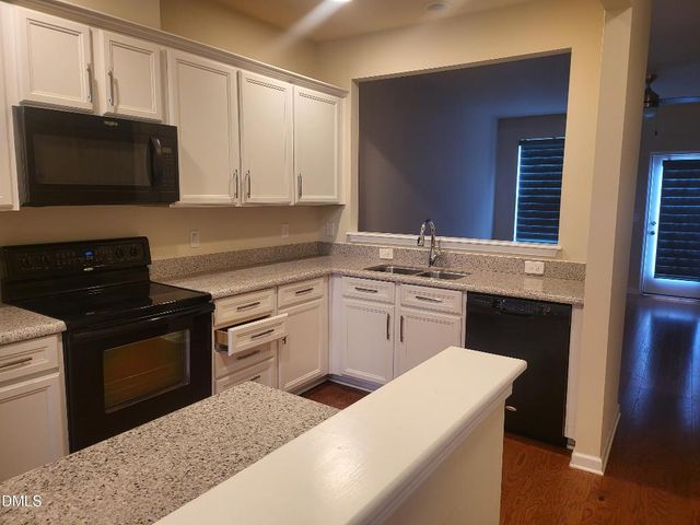 100 Stratford Lakes Drive Unit 265, Durham, NC 27713