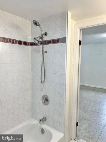 7111 NORWALK ST, Falls Church, VA 22043