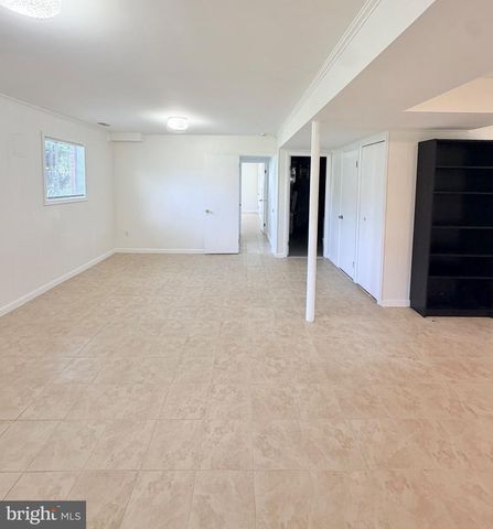 7111 NORWALK ST, Falls Church, VA 22043
