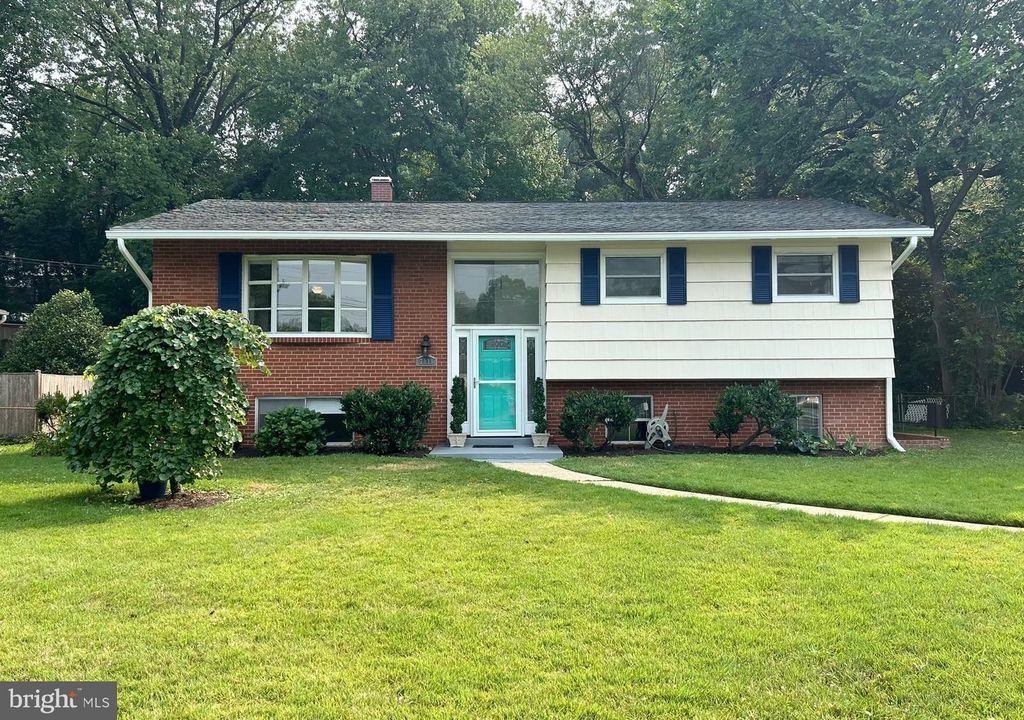7111 NORWALK ST, Falls Church, VA 22043