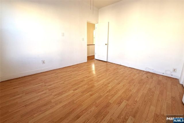 1011 Paterson Plank Road, North Bergen, NJ 07047