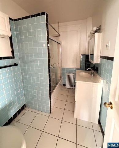 1011 Paterson Plank Road, North Bergen, NJ 07047