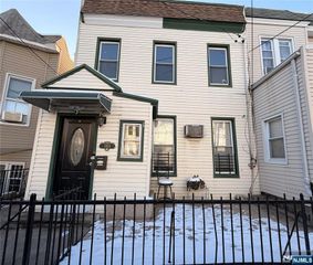1011 Paterson Plank Road, North Bergen, NJ 07047