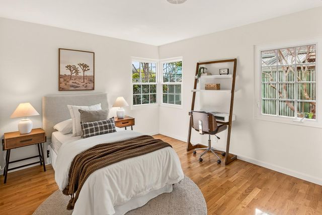 83 Doud Drive, Los Altos, CA 94022