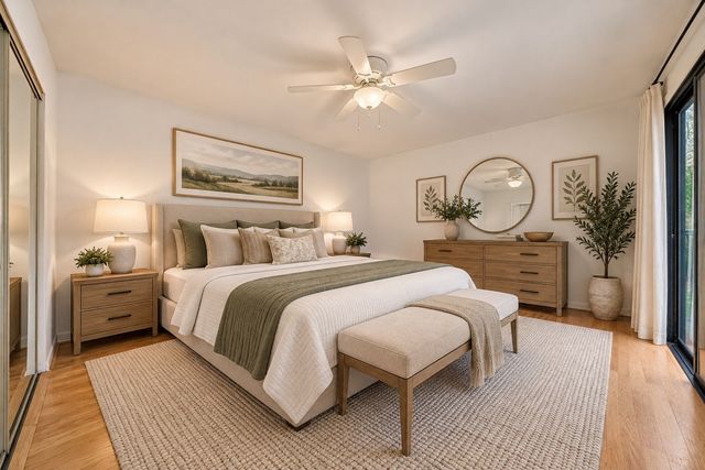 258 Greenbrook Dr 258, Stoughton, MA 02072