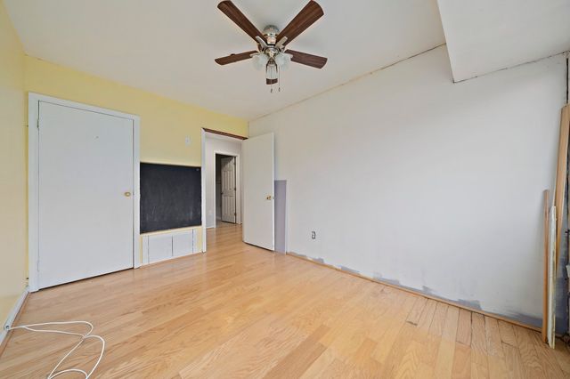 258 Greenbrook Dr 258, Stoughton, MA 02072