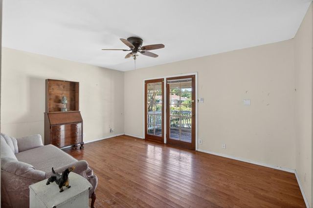 8780 Elm Ave, Orangevale, CA 95662