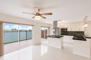 2561 W 60th Pl 102-1, Hialeah, FL 33016