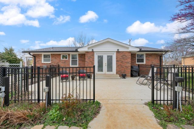 615 Rosa Dr, Lebanon, TN 37087