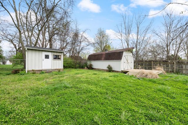 615 Rosa Dr, Lebanon, TN 37087