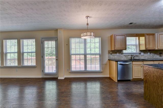 3380 Mcclure Woods Drive, Duluth, GA 30096