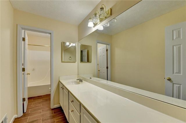 3380 Mcclure Woods Drive, Duluth, GA 30096