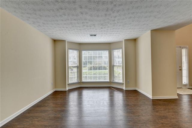 3380 Mcclure Woods Drive, Duluth, GA 30096