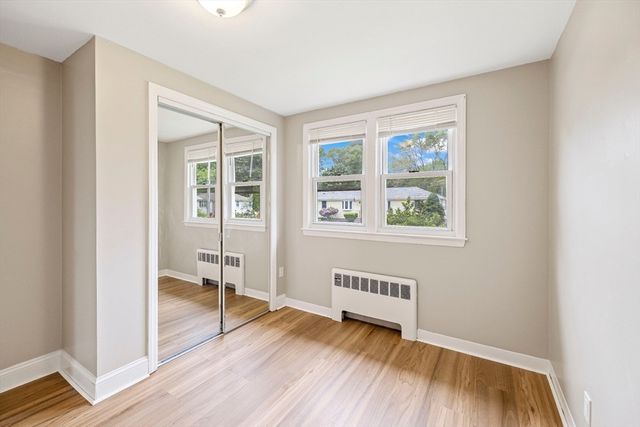 42 Neillian Street 42, Bedford, MA 01730